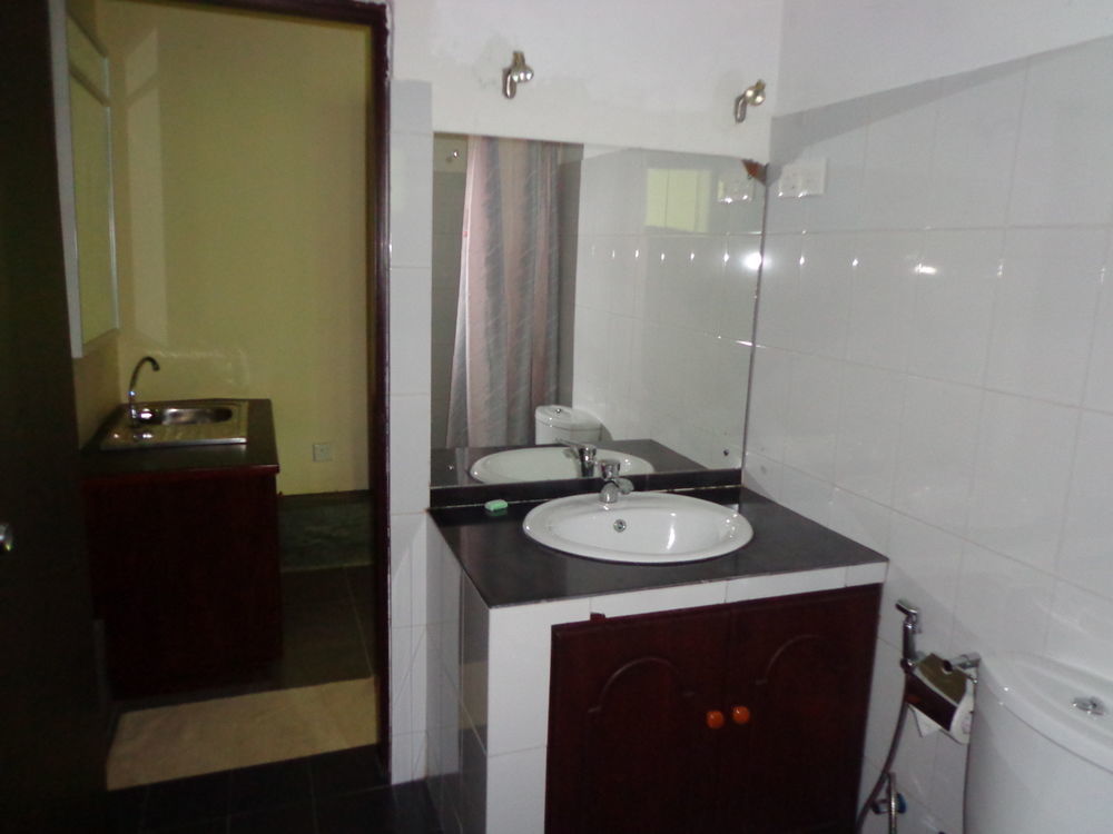 Brookside Resort By Earl'S Kandy Esterno foto