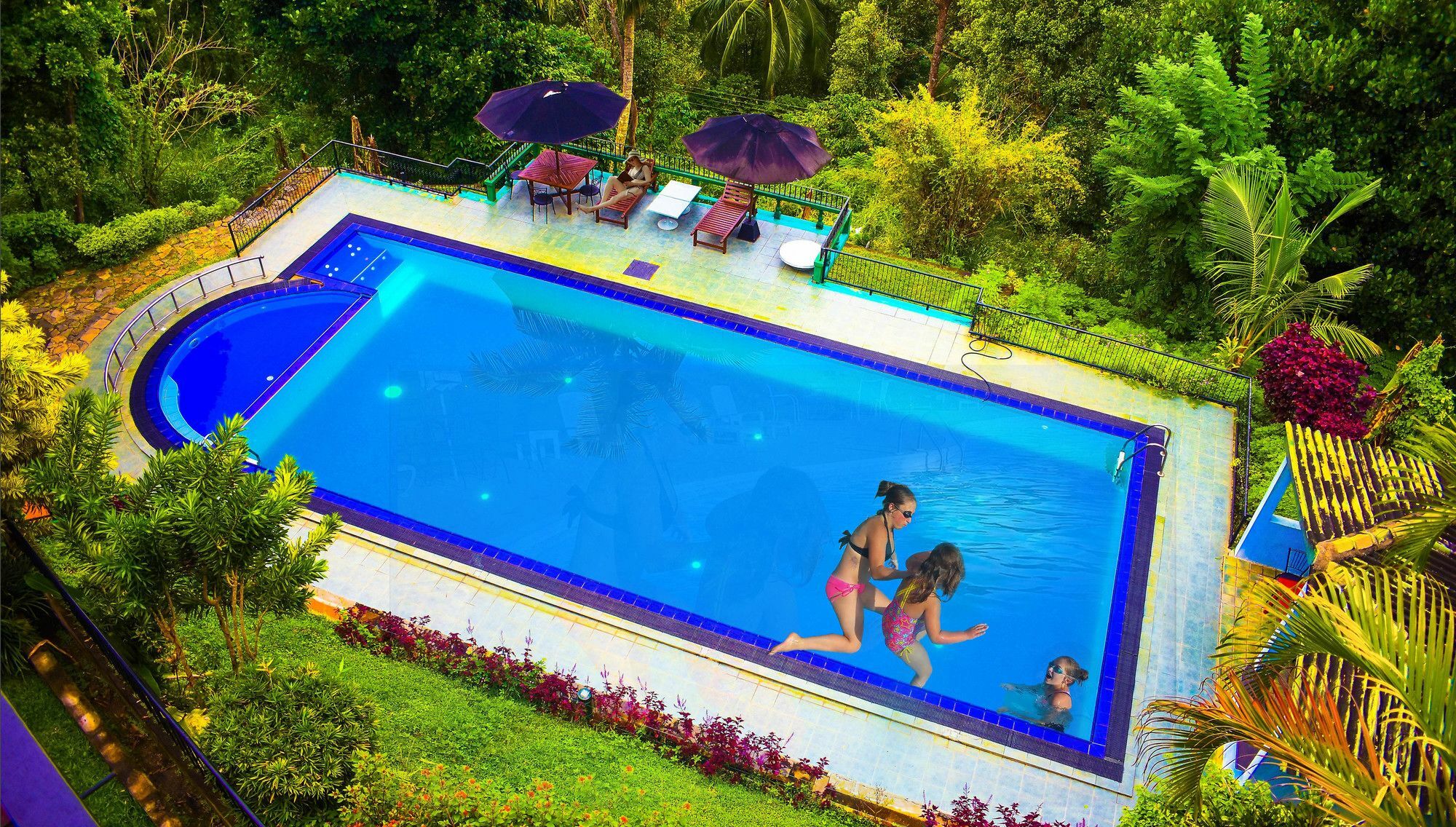 Brookside Resort By Earl'S Kandy Esterno foto